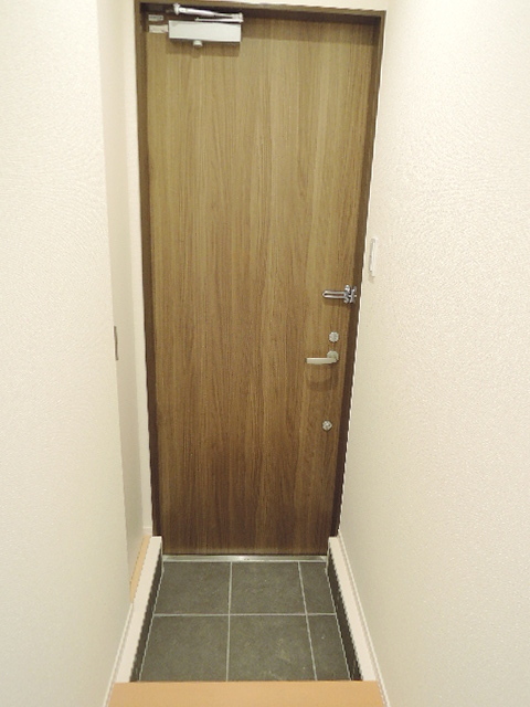 玄関　広々玄関