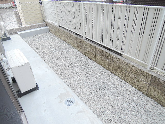 庭　広々テラス