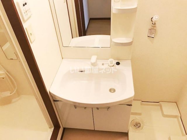フジパレス フォンターナI番館の内装写真
