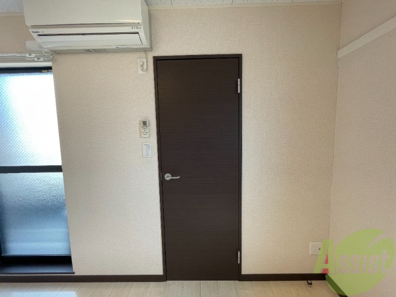 収納　収納スペースです。お洋服やお荷物はこちらへ。