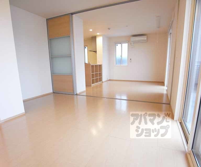 居室・リビング　洋室７帖です。