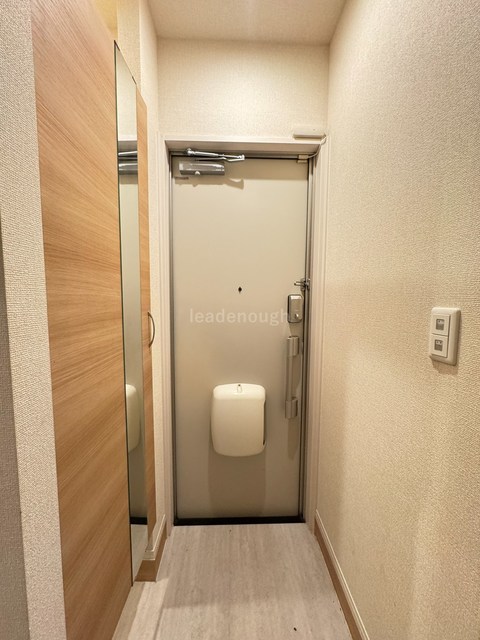 プリムール都島の玄関写真