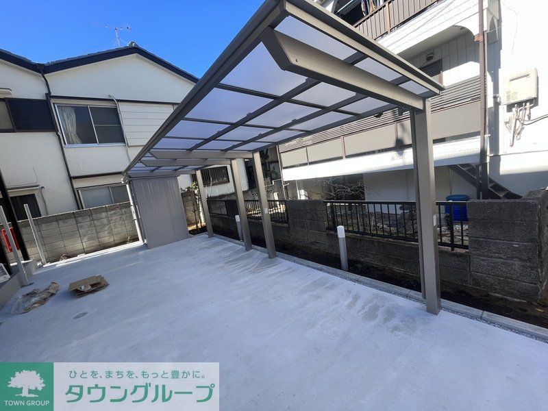 駐車場　駐車場