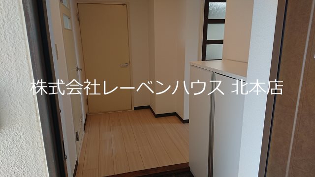 玄関　★レーベンハウスホームページに写真たくさんあります★