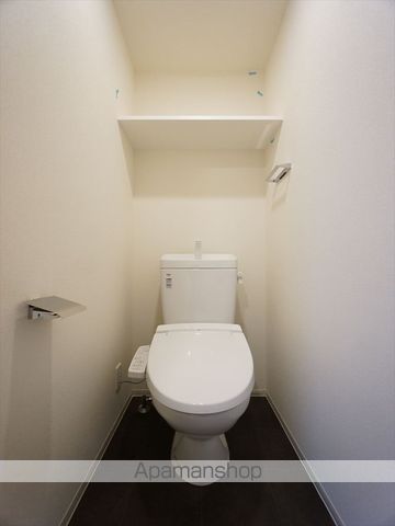 地下鉄東山線 新栄町駅 徒歩3分 14階建 築5年のトイレ写真