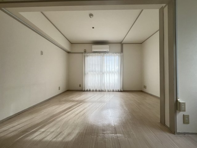 クラッセコート甲風園の内装写真