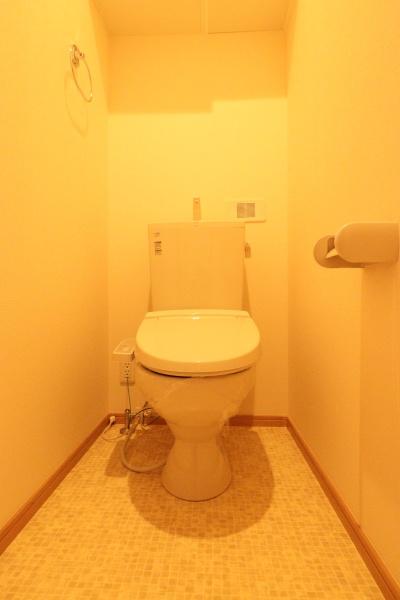 ELメゾンボンベールIIのトイレ写真