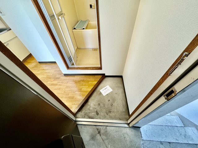 コーポすみれの玄関写真