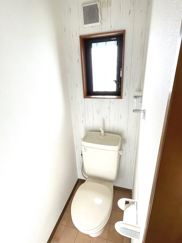 プティザンファンのトイレ写真