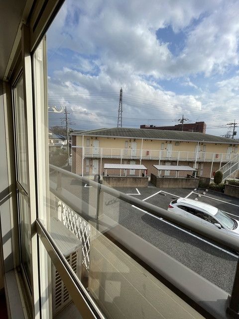 ＪＲ中央線 日野駅 徒歩10分 2階建 築37年の内装写真