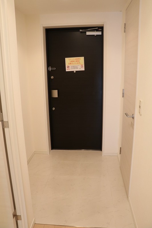 玄関　別部屋参照