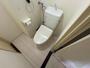 トイレ　こちらはトイレです。清潔感があり、安心して使用できます。