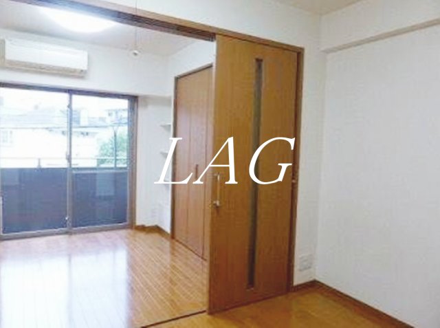 居室・リビング　洋室のお部屋です。