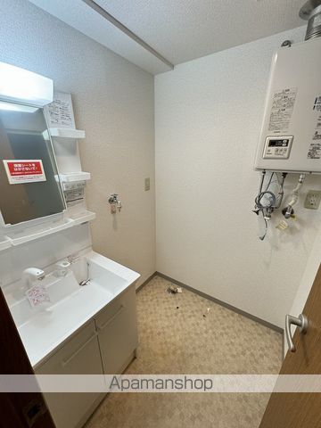 フラッツ本郷通の内装写真