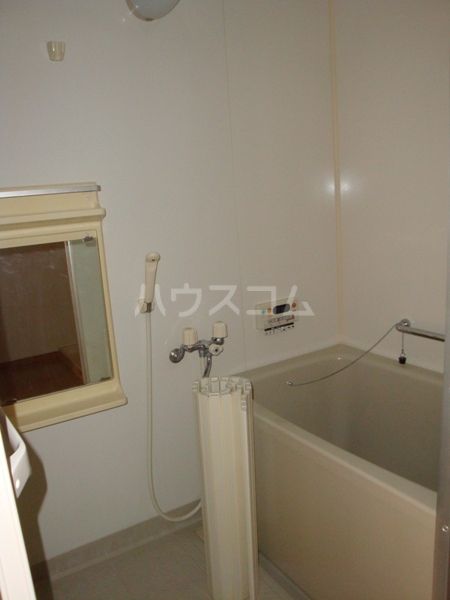 シャトーIの風呂写真
