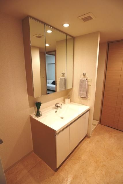洗面設備　★独立洗面台★※別号室参考写真※