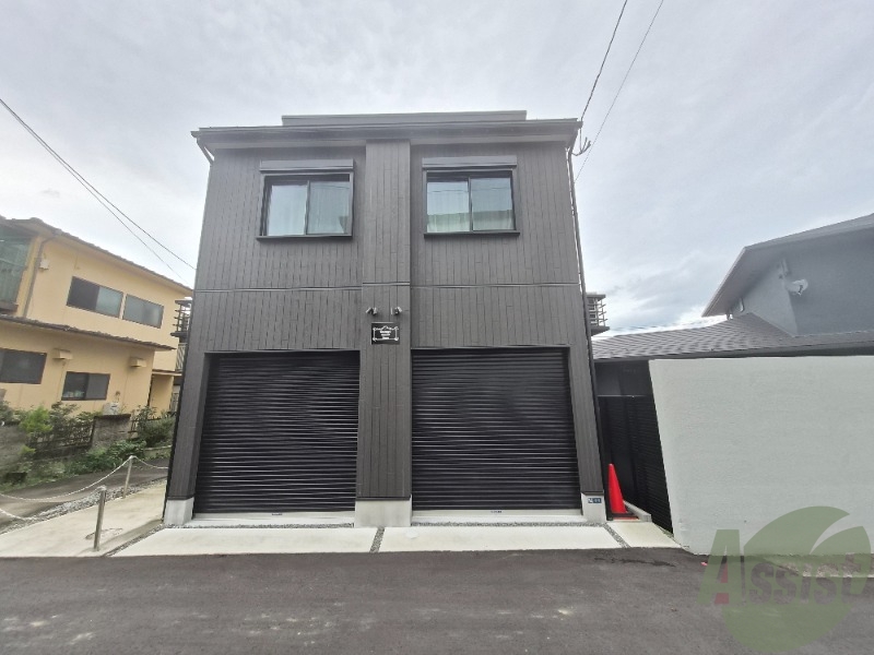 建物外観　仙台市阿青葉区国見「Ｇａｒａｇｅ　Ｋｕｎｉｍｉ　Ｂａｓｅ」