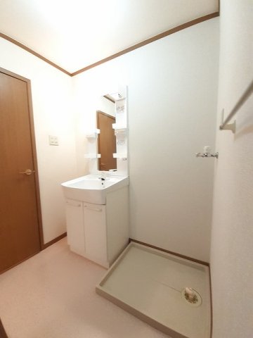 洗面設備　洗面所です