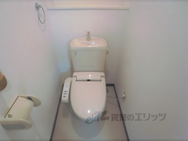メゾン・アローのトイレ写真