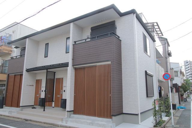建物外観　２０２１年８月築☆