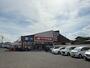 ドラックストア　クスリのアオキ大河原幸町店（ドラッグストア）まで500m