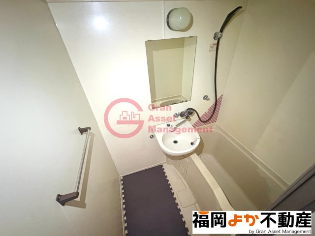 バス・シャワールーム　お風呂で日々の疲れを落としましょう
