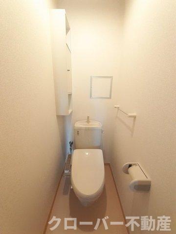 ＪＲ土讃線 金蔵寺駅 徒歩21分 2階建 築18年のトイレ写真