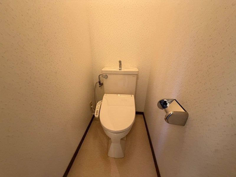 梅ノ谷フラットのトイレ写真