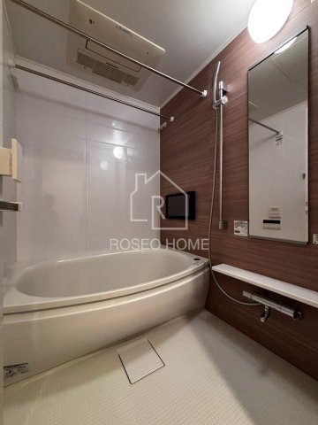 バス・シャワールーム　同マンション別部屋：参考写真