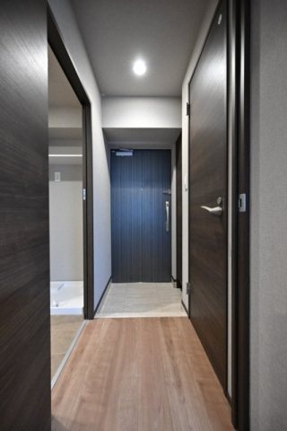 玄関　★《こちらのお部屋は仲介手数料は55％OFFです》★