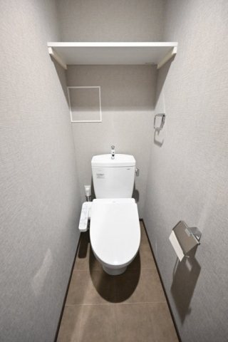 トイレ　★《こちらのお部屋は仲介手数料は55％OFFです》★