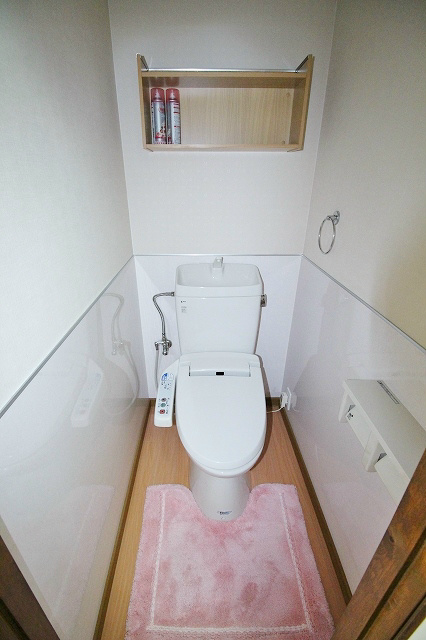 トイレ　ウォシュレット