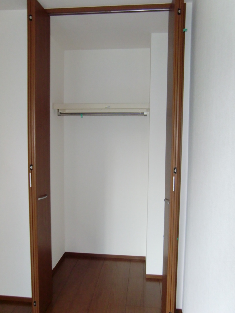 収納　同タイプ別部屋(参考写真）になります。