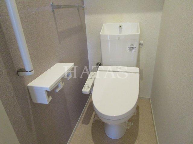 トイレ　同物件別部屋です。