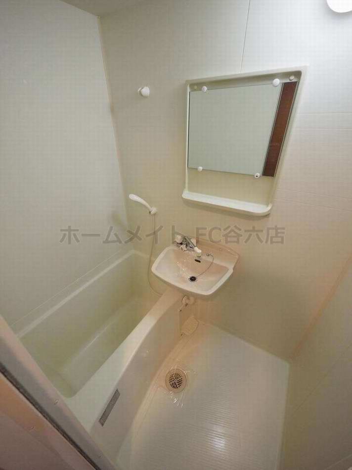 プレサンス大手前パークサイドの風呂写真