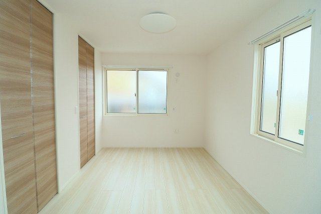 D-room富沢南の居間写真