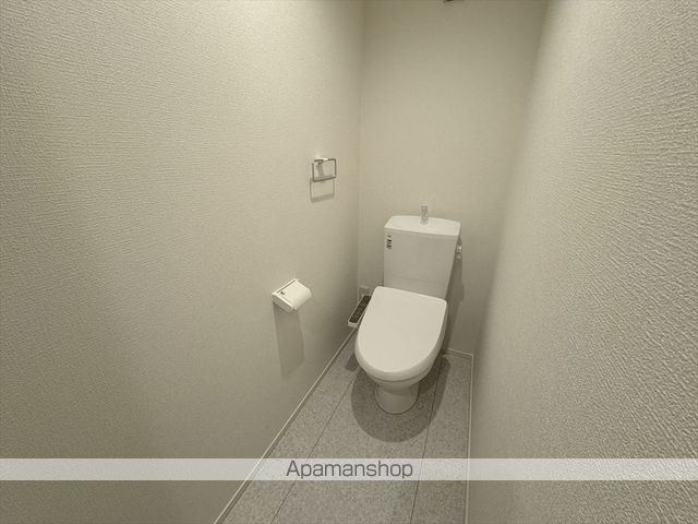 ＪＲ横浜線 矢部駅 徒歩9分 3階建 築3年のトイレ写真
