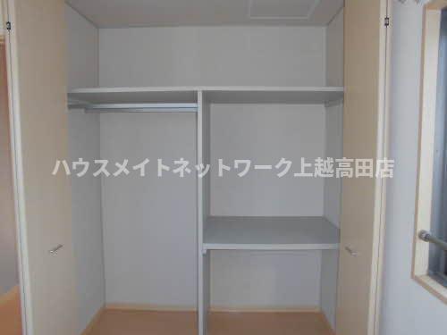 収納　クローゼット