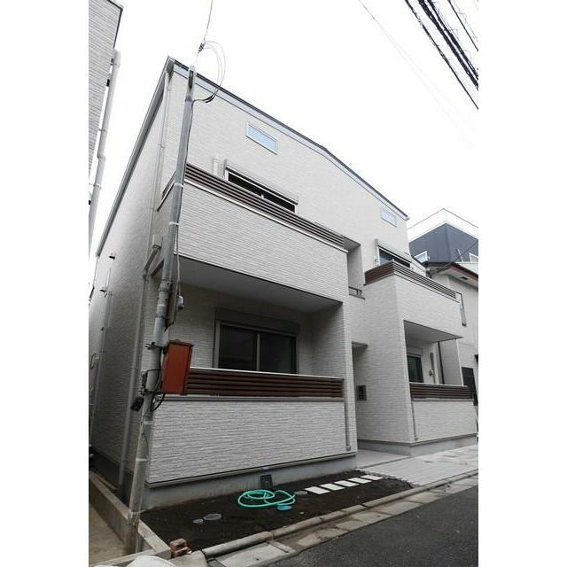 建物外観　写真は工事中のものです