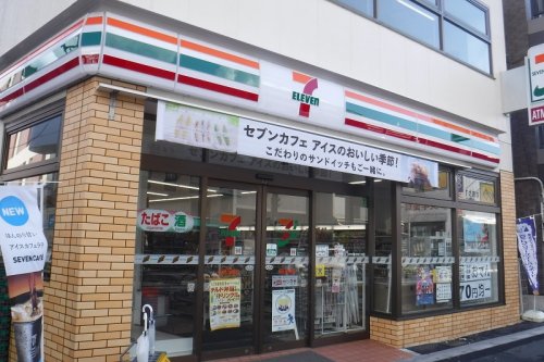 コンビニ　セブンイレブン 北新宿1丁目大久保通り店（コンビニ）まで374m