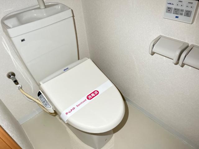 トイレ　シャワー付トイレ
