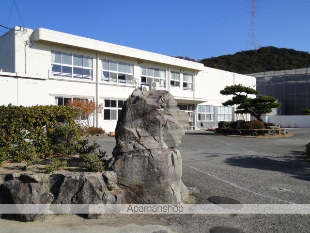 コンビニ　ローソン鳴門高島店（コンビニ）まで458m