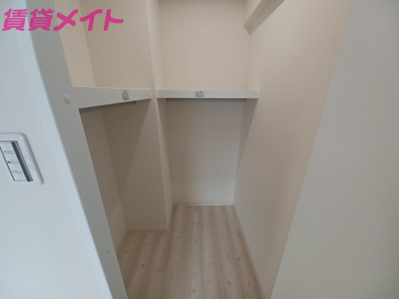 収納　別部屋参考写真