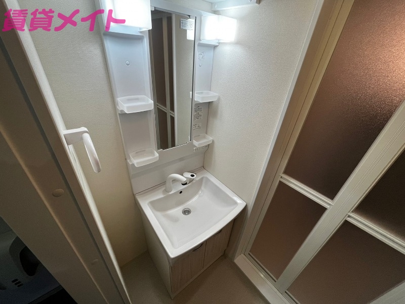 洗面設備　別部屋参考写真