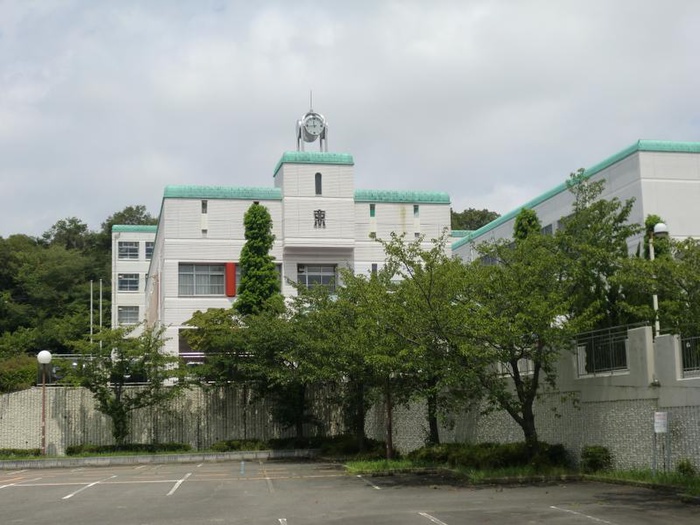 中学校　名古屋市立東星中学校（中学校）まで1830m