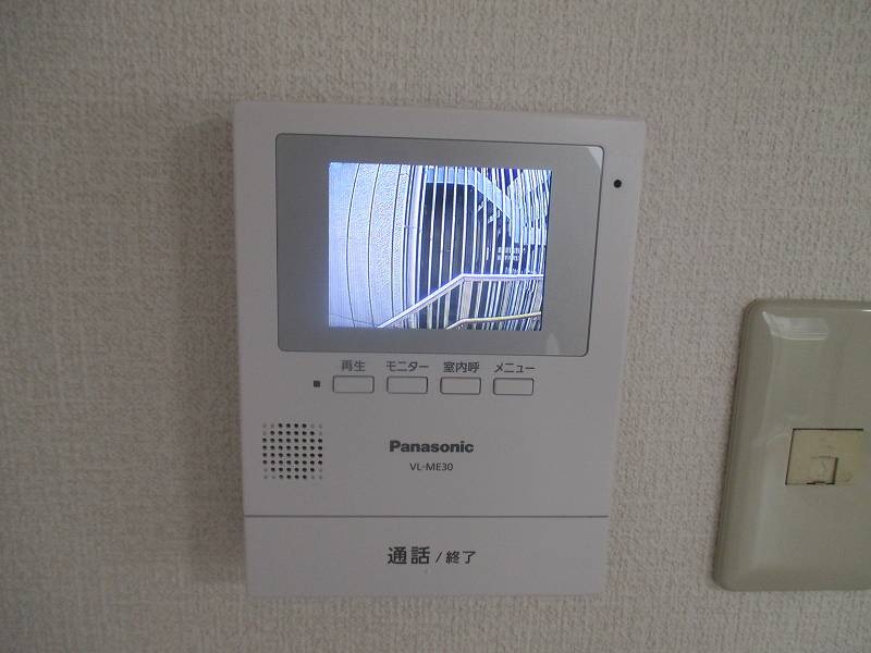 その他設備　モニター付インターホン