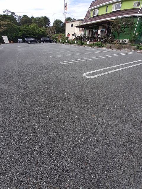 【ＰＡＲＫ　ＢＥＳＩＤＥ　Ｂの駐車場】