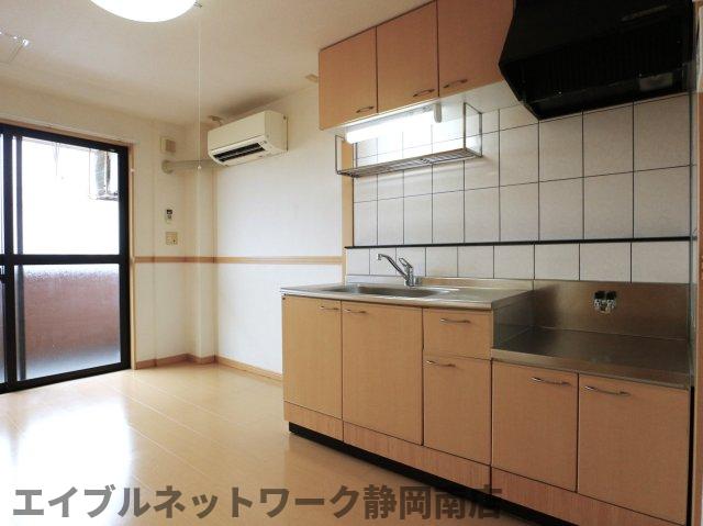 キッチン　お料理しやすいキッチンです