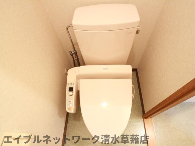 トイレ　ゆったりとした空間のトイレです