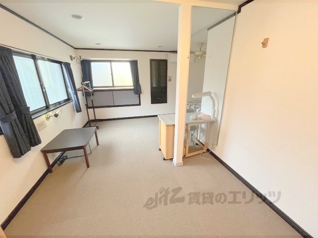 居室・リビング　洋室